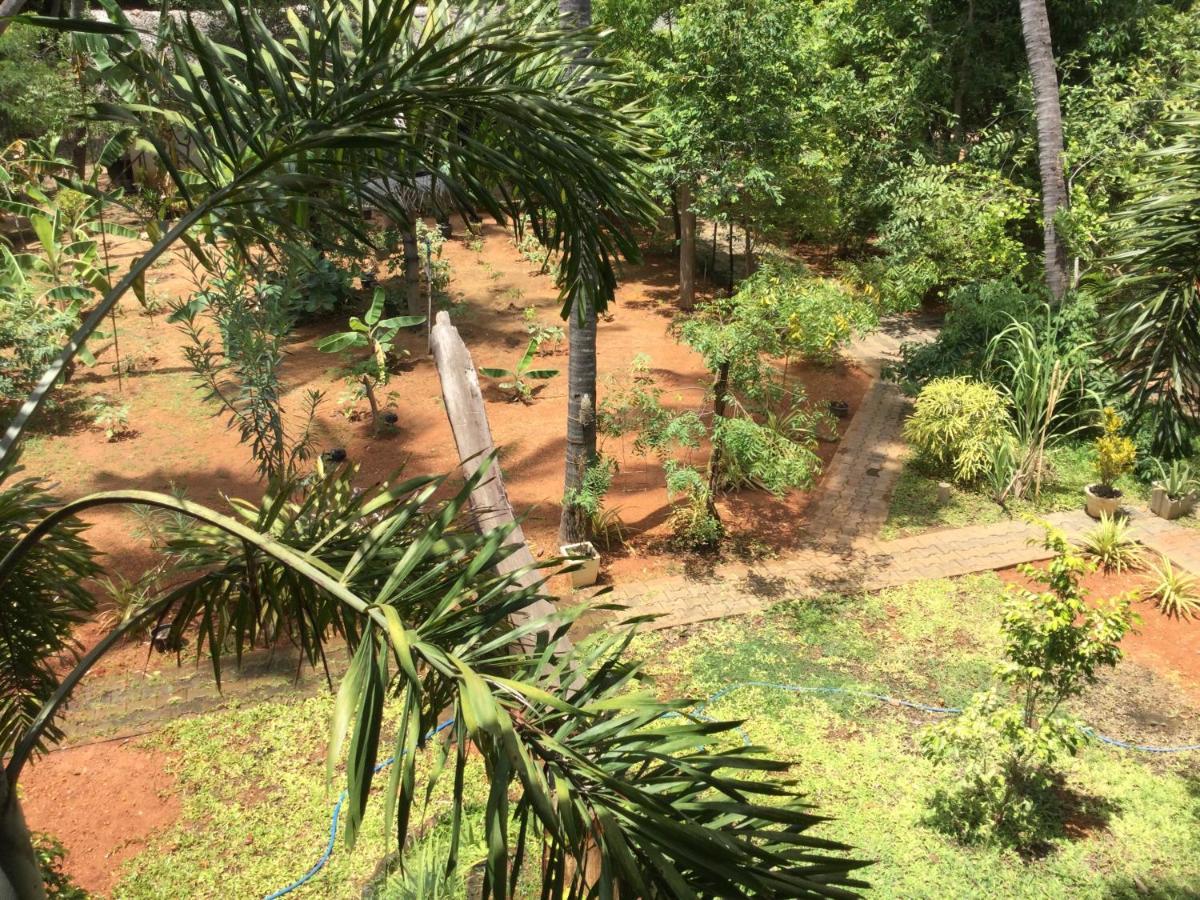 French Garden Resort Uppuveli Exterior photo